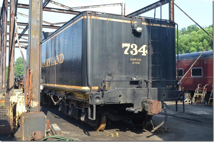 That’s a big tender for a Lake Superior & Ishpeming 2-8-0! I don’t know its origin. Looks good as a WM tender. WM used big 6-axle rectangular tenders on their giant H-9 2-8-0s. WMSR 734 tender.